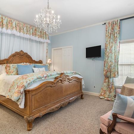 Beland Mansion-Treasured Mist Suite! Fort Smith Bagian luar foto
