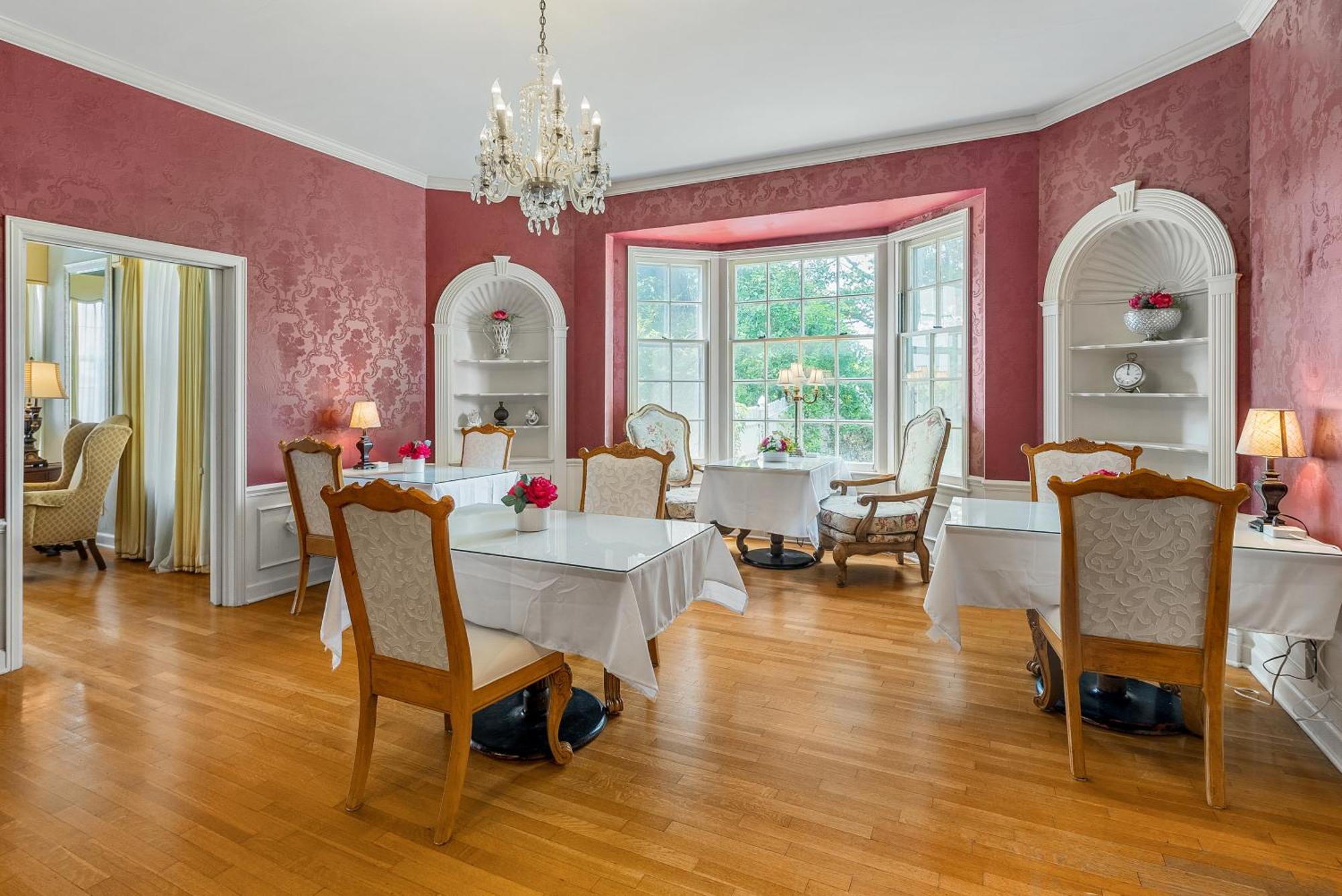 Beland Mansion-Treasured Mist Suite! Fort Smith Bagian luar foto
